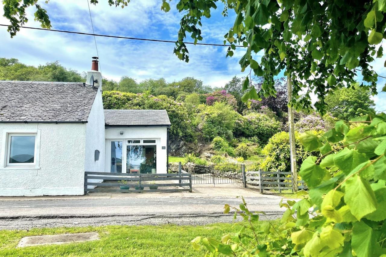 Gate Cottage Tighnabruaich Exterior photo